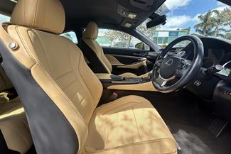 2015 Lexus RC300h - Thumbnail