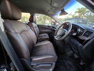 2023 Nissan Elgrand - Thumbnail