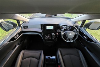 2023 Nissan Elgrand - Thumbnail