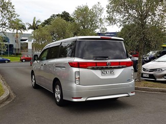 2013 Nissan Elgrand - Thumbnail