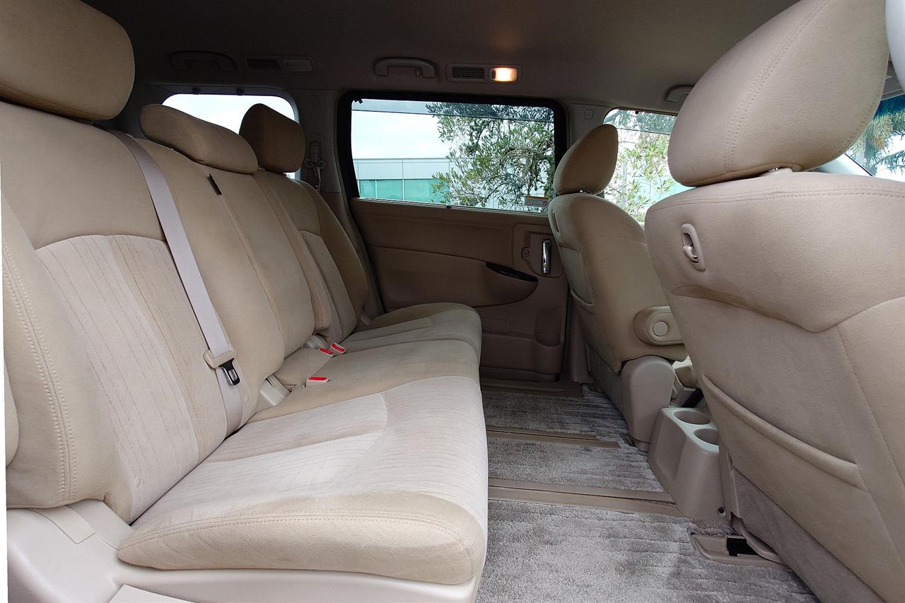 2013 Nissan Elgrand