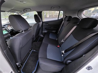 2018 Nissan LEAF - Thumbnail