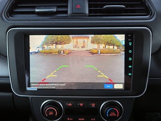2018 Nissan LEAF - Thumbnail