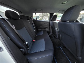 2018 Nissan LEAF - Thumbnail