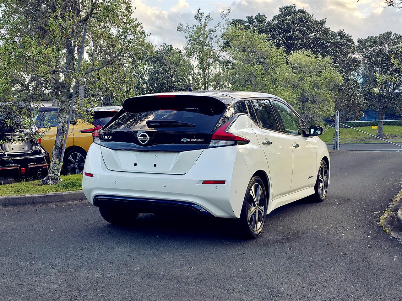 2018 Nissan LEAF