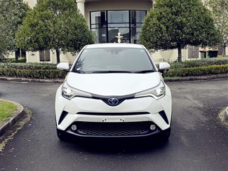2017 Toyota C-Hr - Thumbnail