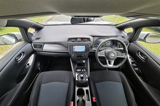 2021 Nissan LEAF - Thumbnail