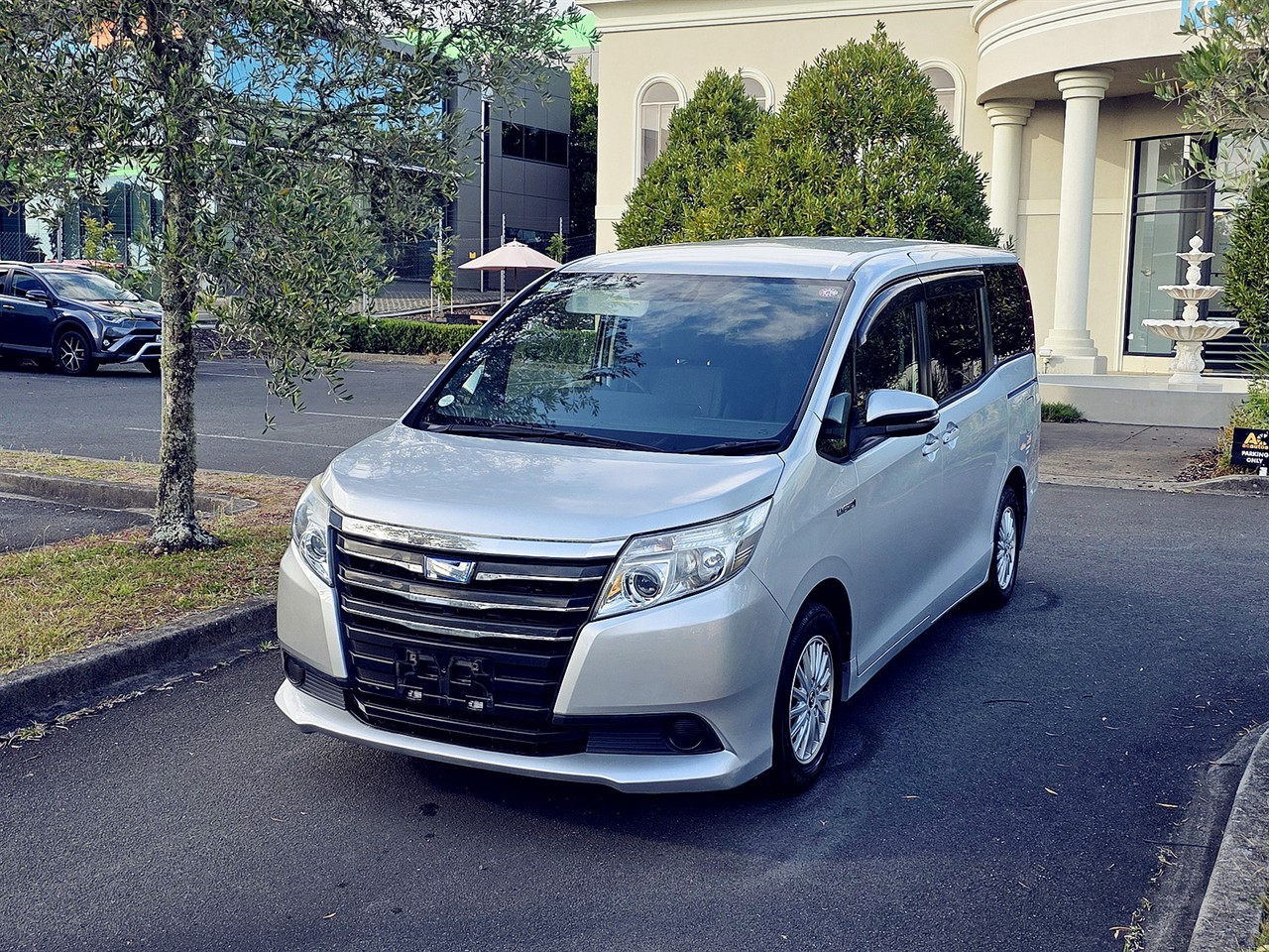 2014 Toyota NOAH