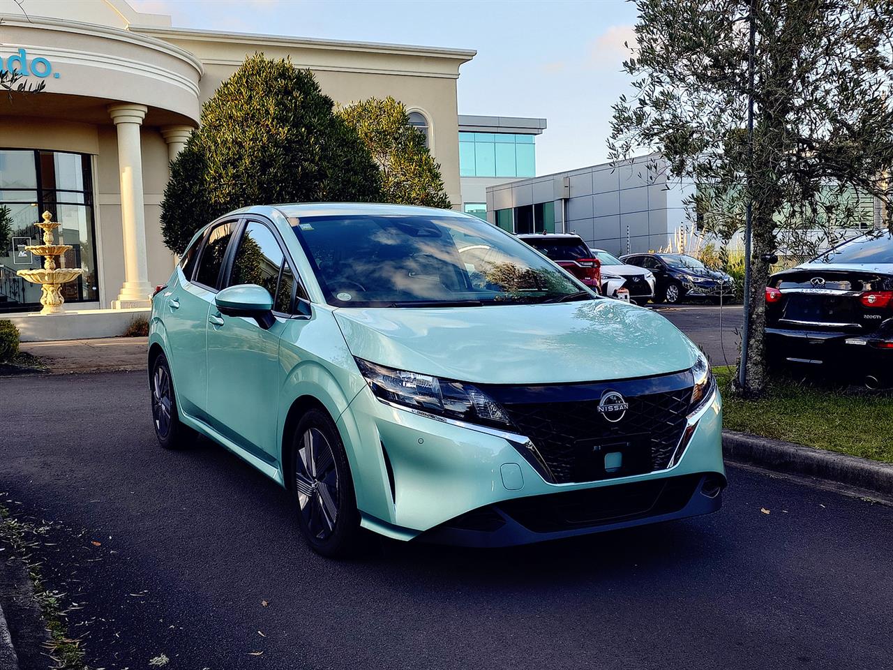 2023 Nissan NOTE