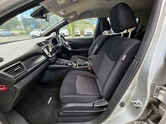 2020 Nissan LEAF - Thumbnail