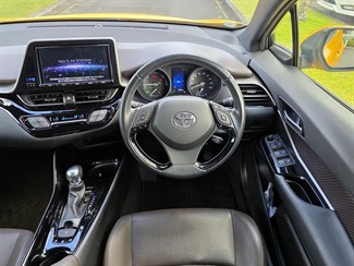 2016 Toyota C-Hr - Thumbnail