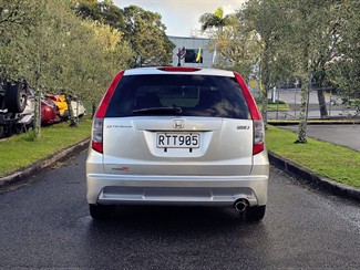 2008 Honda STREAM - Thumbnail