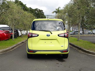 2020 Toyota SIENTA - Thumbnail