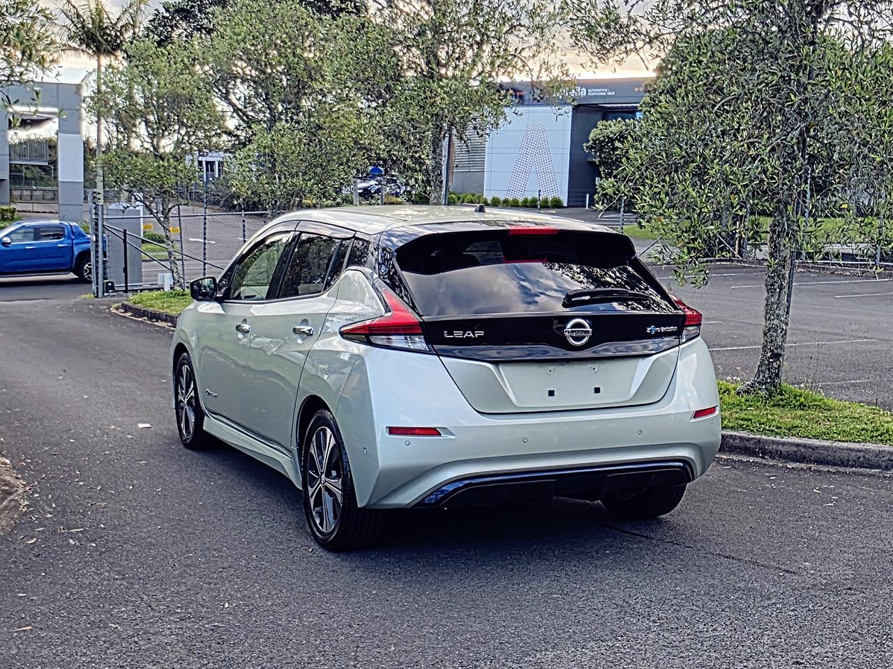 2018 Nissan LEAF
