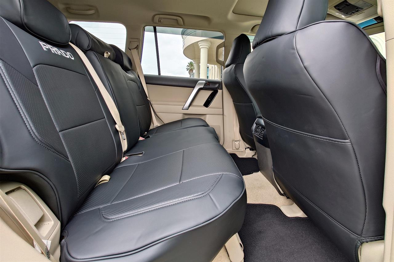 2021 Toyota Land Cruiser Prado