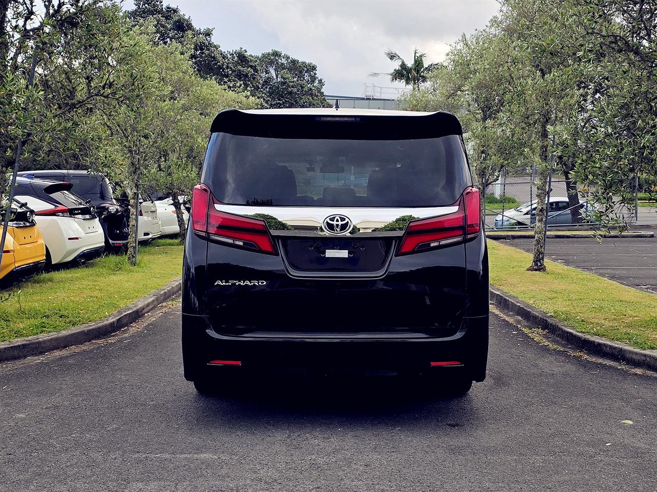 2019 Toyota Alphard