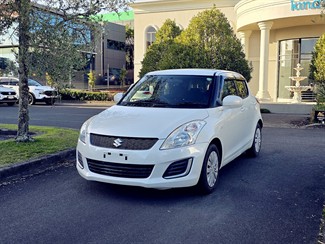 2015 Suzuki Swift - Thumbnail