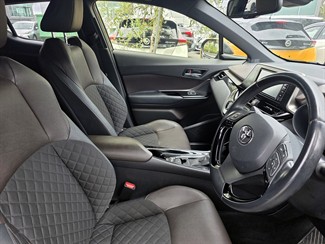 2018 Toyota C-Hr - Thumbnail