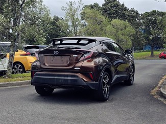 2018 Toyota C-Hr - Thumbnail