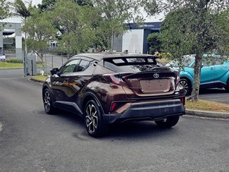 2018 Toyota C-Hr - Thumbnail