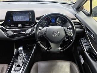 2018 Toyota C-Hr - Thumbnail
