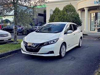 2022 Nissan LEAF - Thumbnail