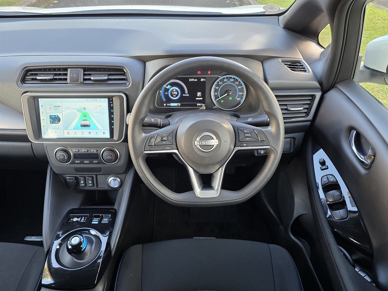 2022 Nissan LEAF