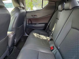 2016 Toyota C-Hr - Thumbnail