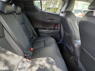 2016 Toyota C-Hr - Thumbnail