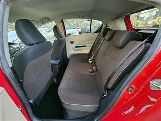 2013 Toyota AQUA - Thumbnail