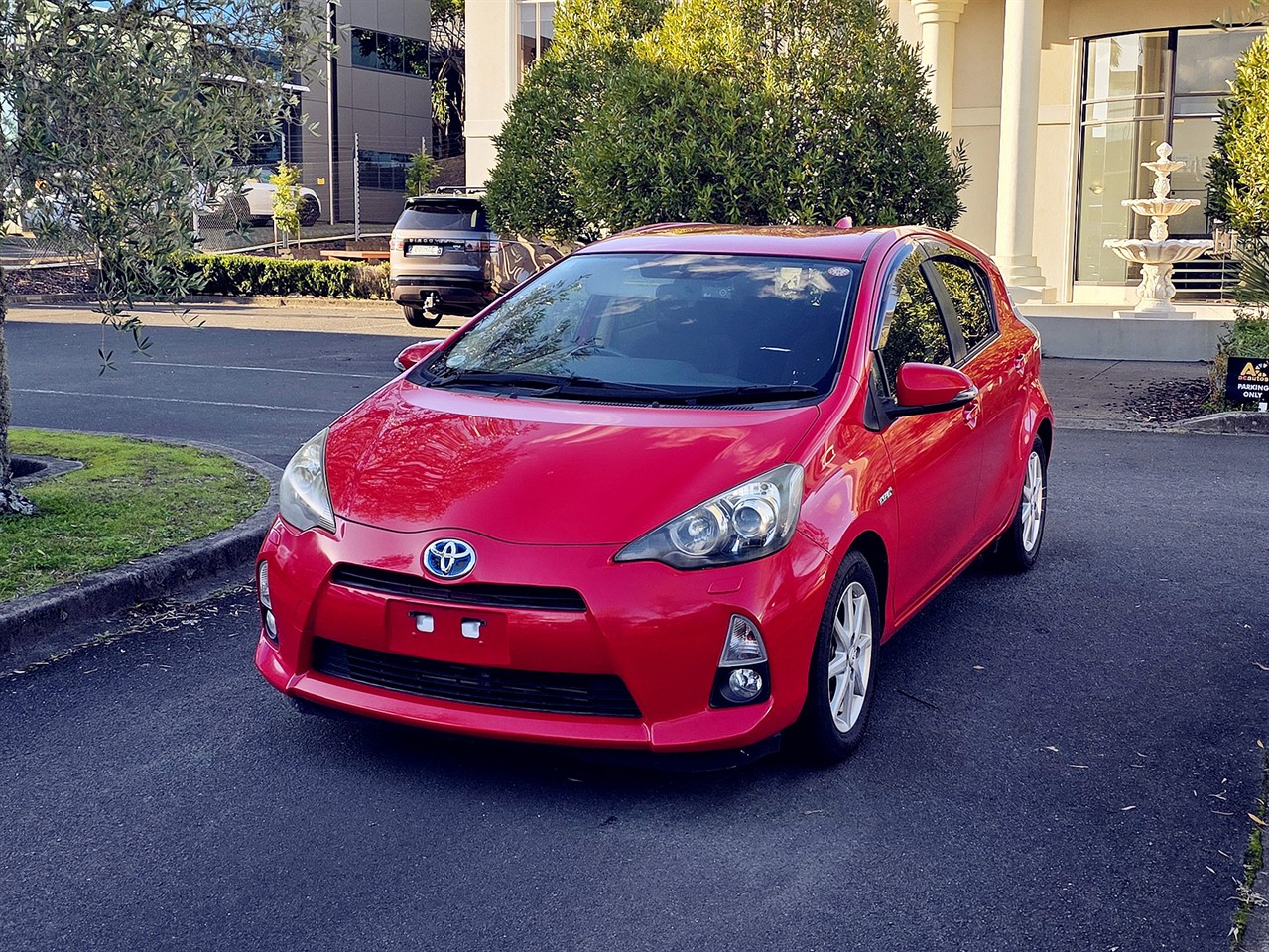 2013 Toyota AQUA