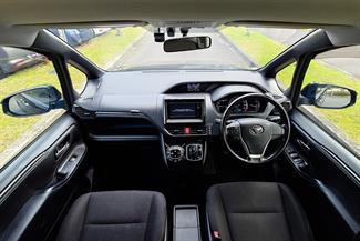 2015 Toyota ESQUIRE - Thumbnail