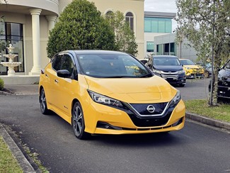 2018 Nissan LEAF - Thumbnail