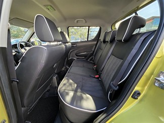2015 Suzuki Swift - Thumbnail