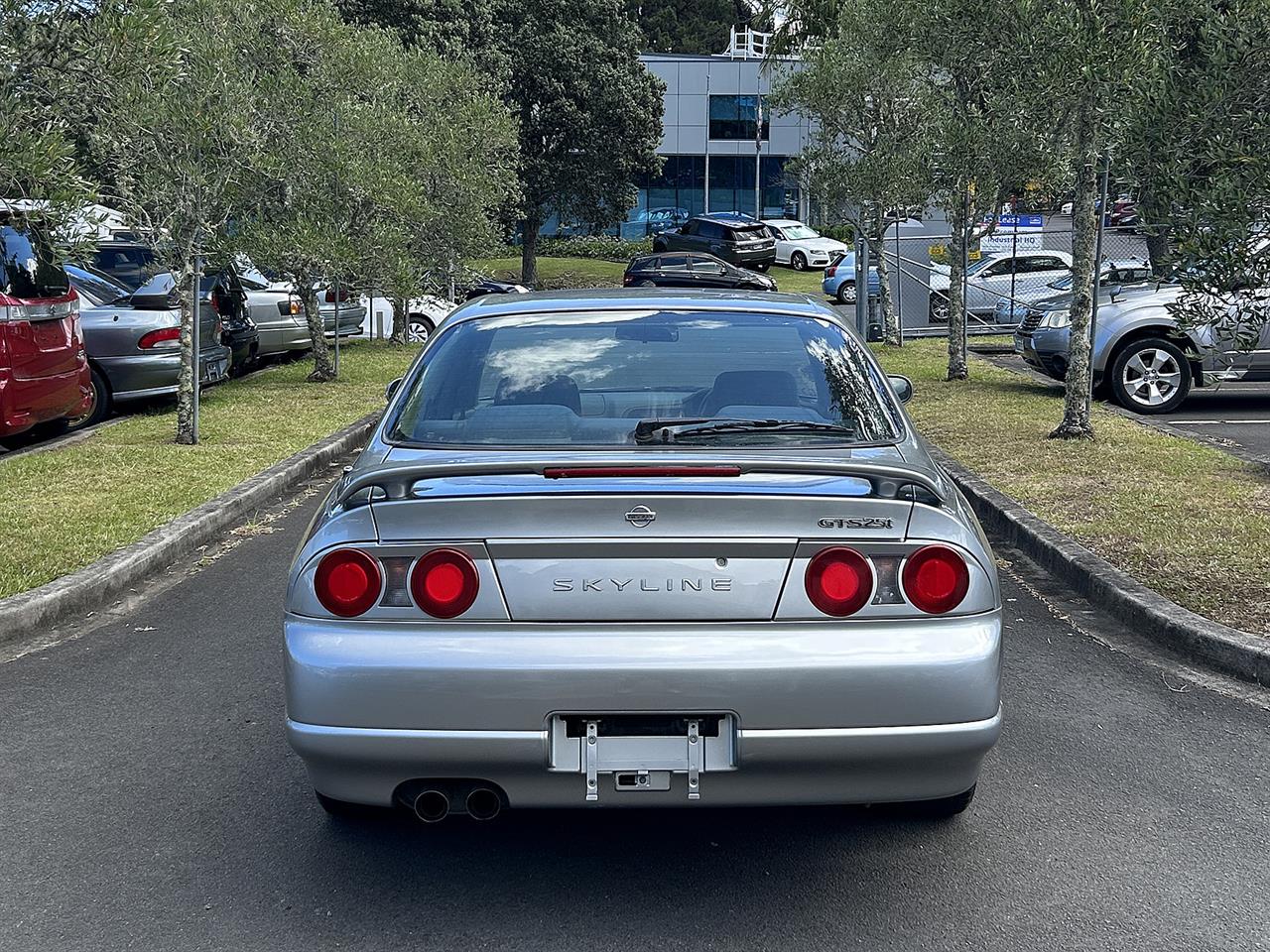 1997 Nissan Skyline