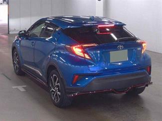 2017 Toyota C-Hr - Thumbnail