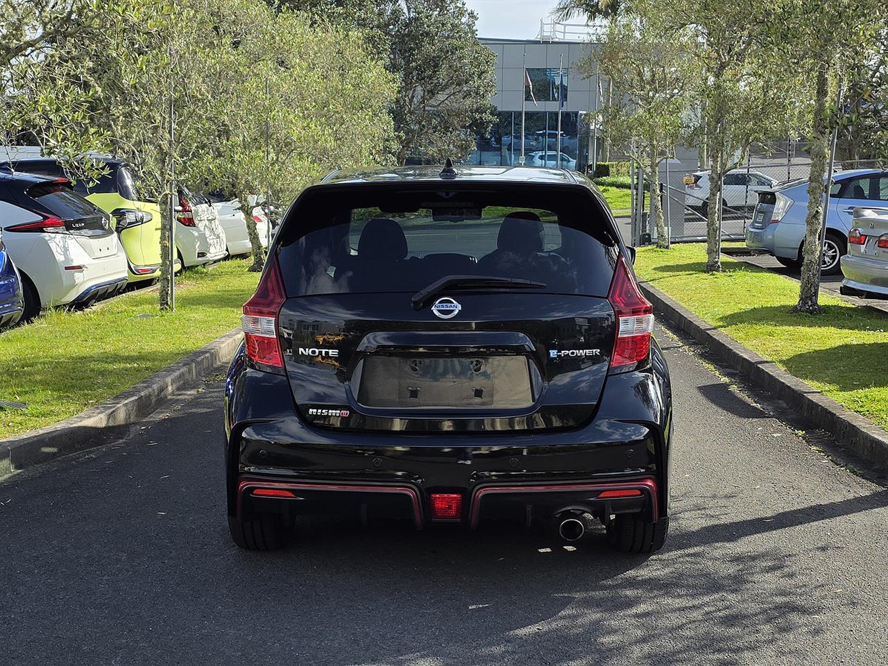 2018 Nissan NOTE