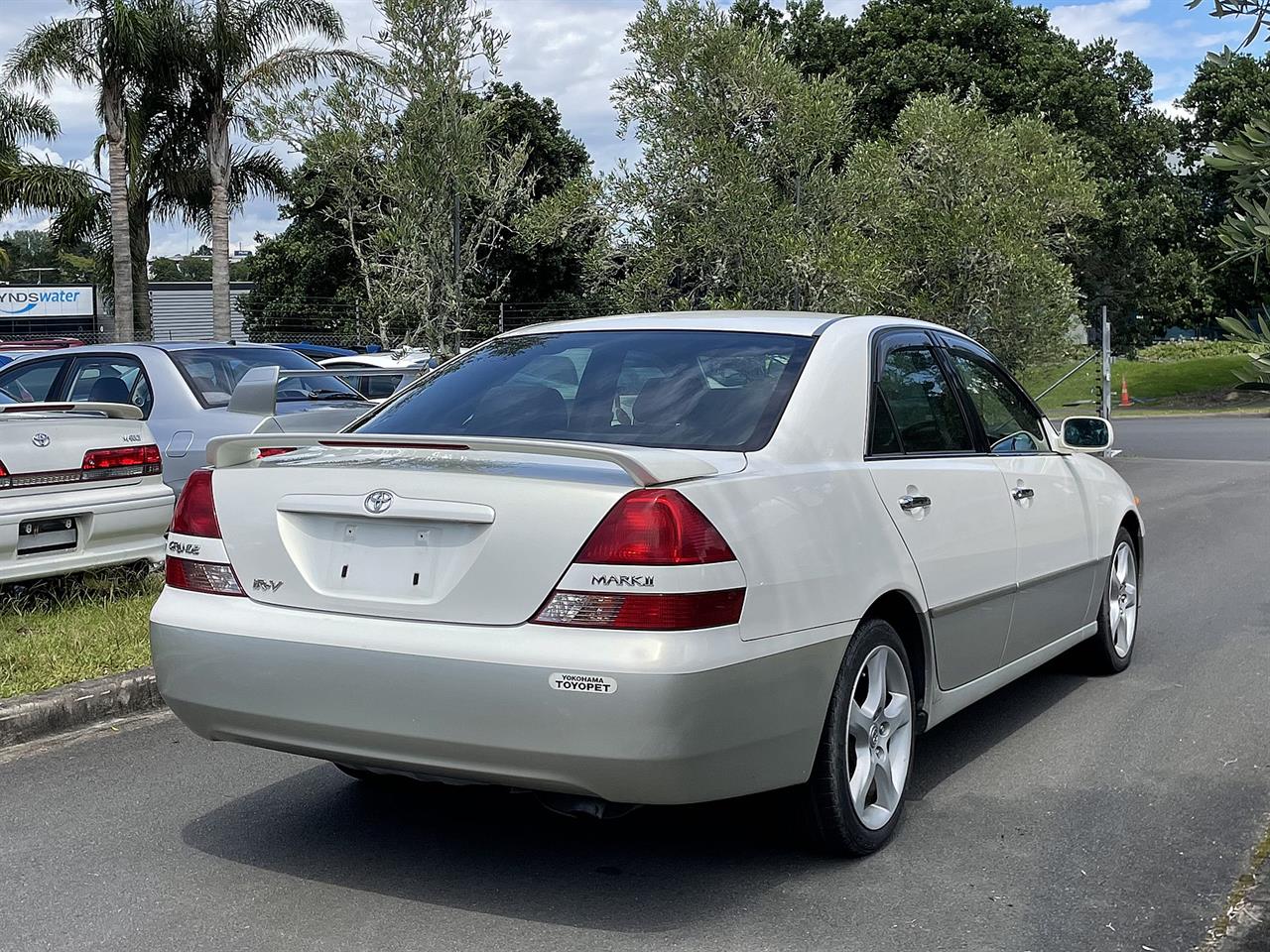 2001 Toyota Mark II