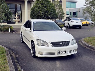 2004 Toyota Crown