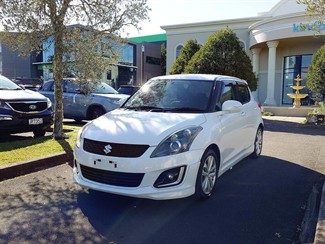 2014 Suzuki Swift - Thumbnail