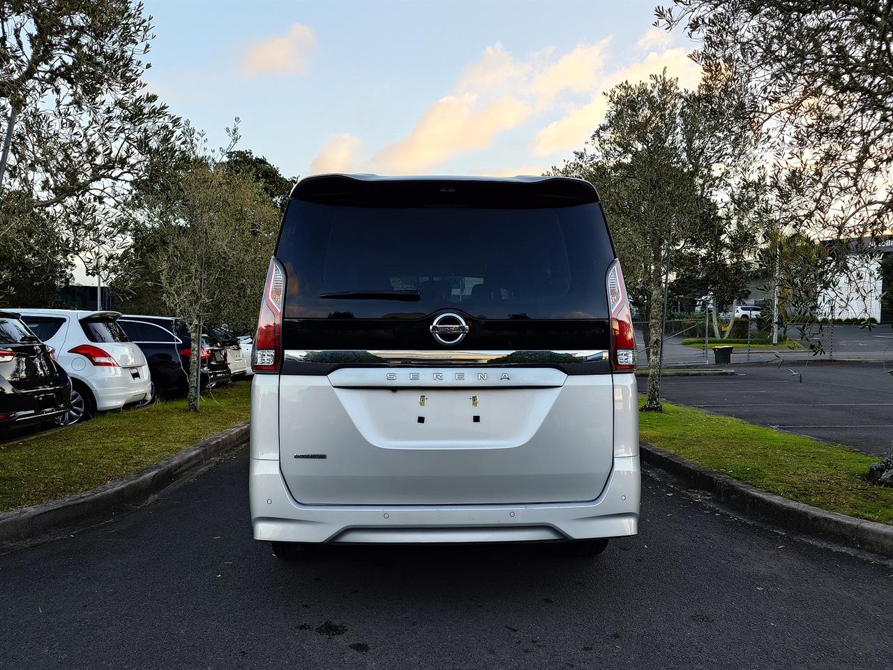 2020 Nissan SERENA