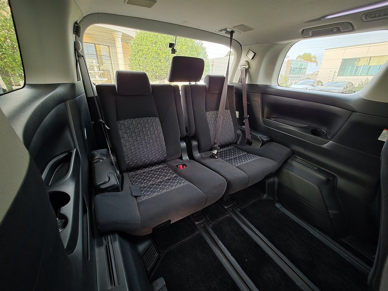 2015 Toyota Vellfire