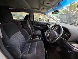 2015 Toyota Vellfire - Thumbnail