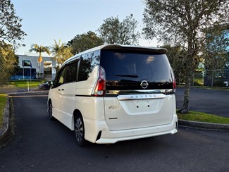 2019 Nissan SERENA - Thumbnail