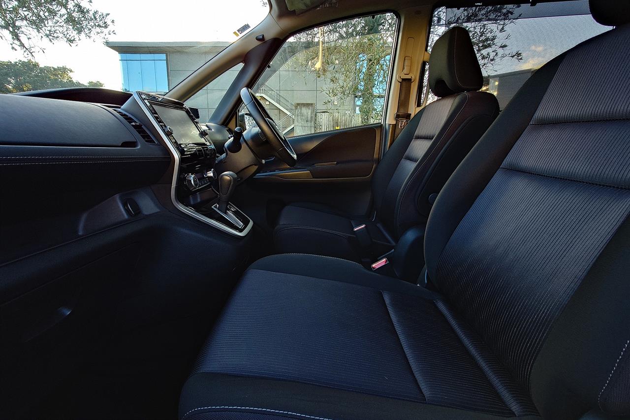 2019 Nissan SERENA