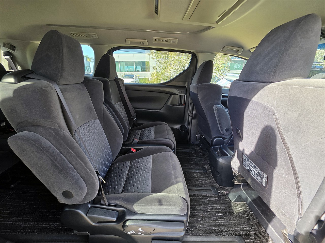 2017 Toyota Vellfire