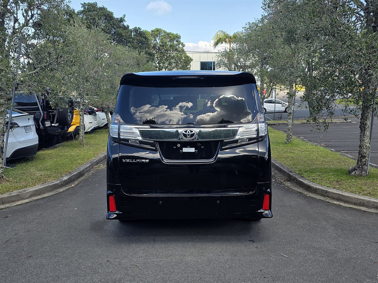 2017 Toyota Vellfire