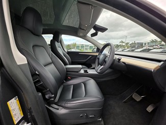 2022 Tesla Model Y - Thumbnail