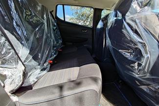 2019 Nissan LEAF - Thumbnail