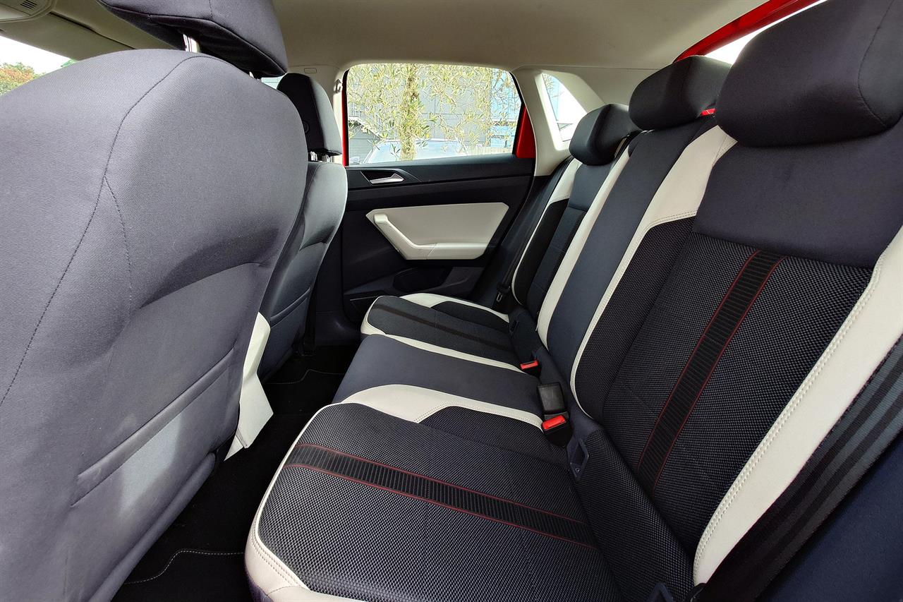 2018 Volkswagen Polo